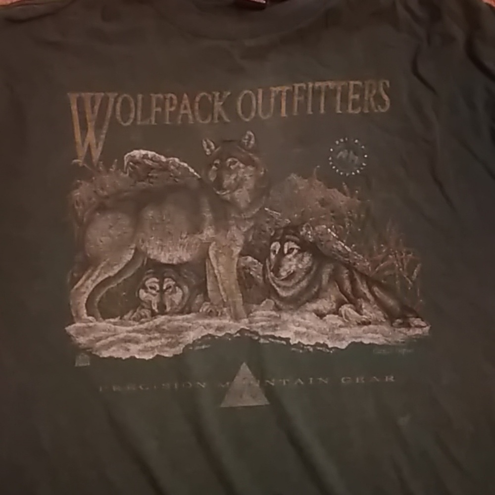 Casual T-shirt.